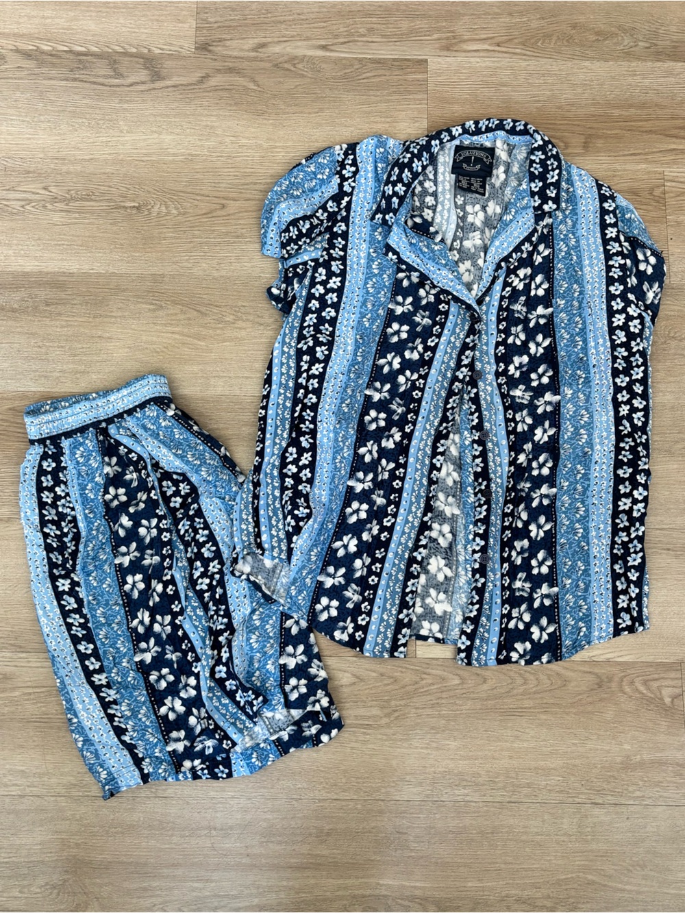Blue Floral Stripe Women's Short Set